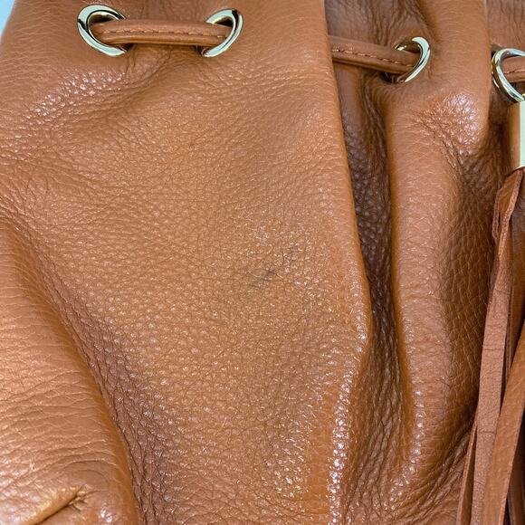 MICAEL KORS, SMALL, BURNT ORANGE LEATHER CROSSBODY BAG - Picture 2 of 13